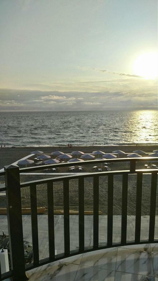 Hotel Paradise Beach Alakhadze 외부 사진